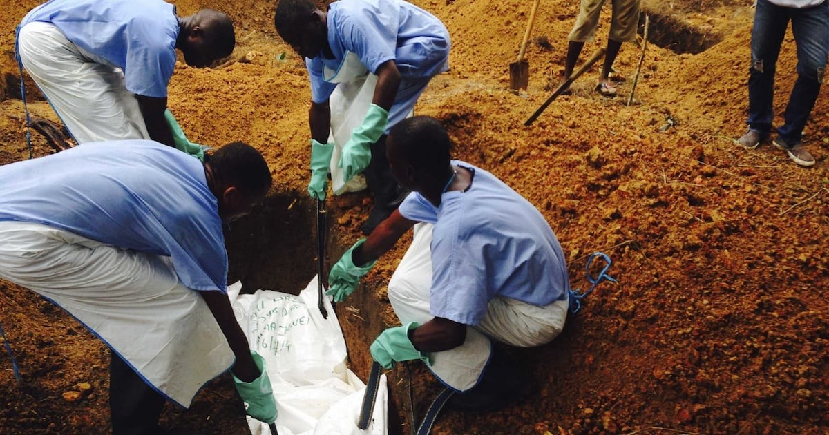 Ebola en RDC : plus de 4.000 morts, la riposte se poursuit malgré les défis