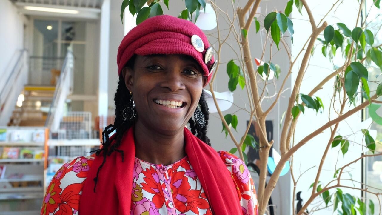 Hermine Yollo, la voix théâtrale qui réhabilite Marie et interpelle les dogmes